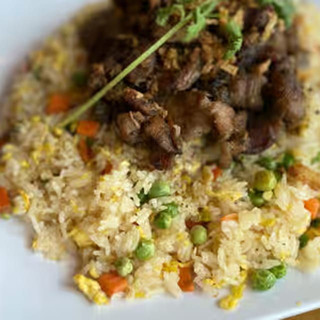 Chargrilled Beef Filet Mignon Fried Rice Party Tray.